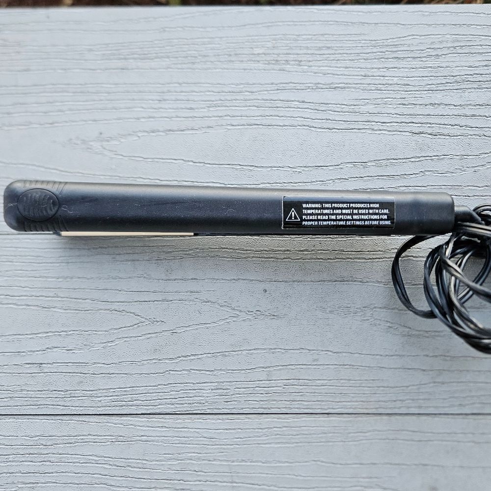 ANDIS 67095 1" ceramic clamp professional hair straightening flat iron pre owned - Picture 15 of 16